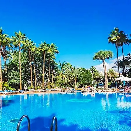 In El Dorado Complex Lejlighed *