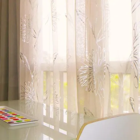 In El Dorado Complex 아파트